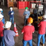 نقش پایه_ها و نگهدارنده_های تجهیزات در ارتقای کارایی لیفتراک_ها